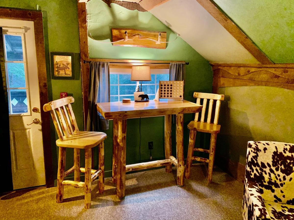 Grunberg Haus Inn & Cabins Waterbury Luaran gambar